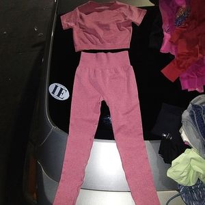 Seamless activewear yoga set